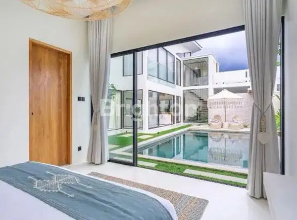 image LUXURY VILLA WITH SPACIOUS LAYOUT AND EXCLUSIVE FEATURES IN SEMINYAK BALI (2)
