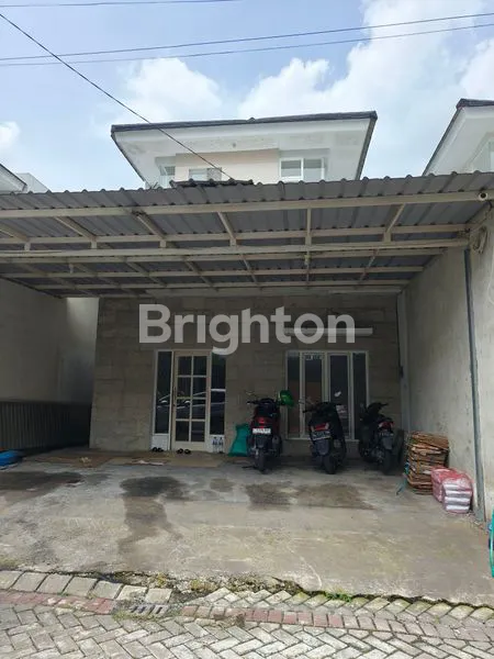 image RUMAH CLUSTER ONE GATE SYSTEM MINIMALIS (5)