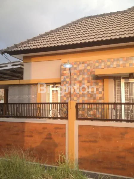 image RUMAH HOOK 2 LANTAI BAGUS AREA IKAN IKAN MALANG (6)