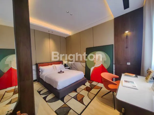 image RUMAH MEWAH 3 LANTAI SPLIT LEVEL TERBARU DARI DEVELOPER TERPERCAYA SUMMARECON SERPONG (7)