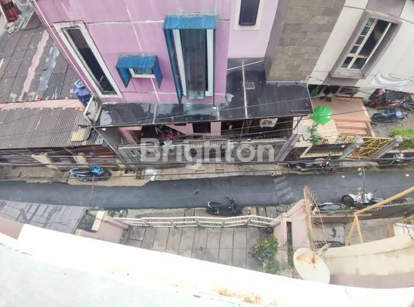 image RUMAH KOS TANJUNG DUREN 3.5 LANTAI (8)