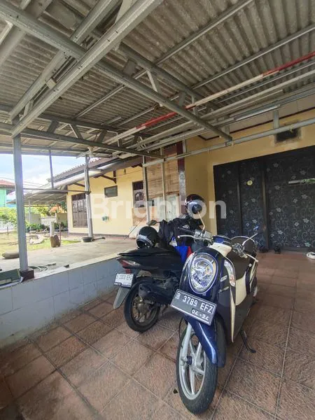 image HUNIAN LUAS HOOK 2 LANTAI CIMANGGIS DEPOK (3)