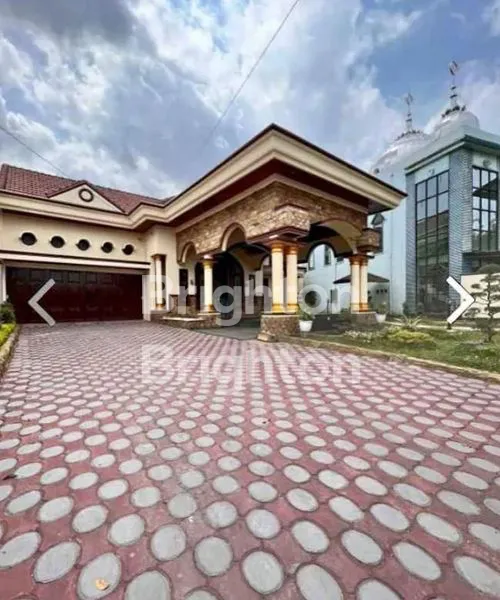image VILLA MEWAH PANCING MEDAN (3)