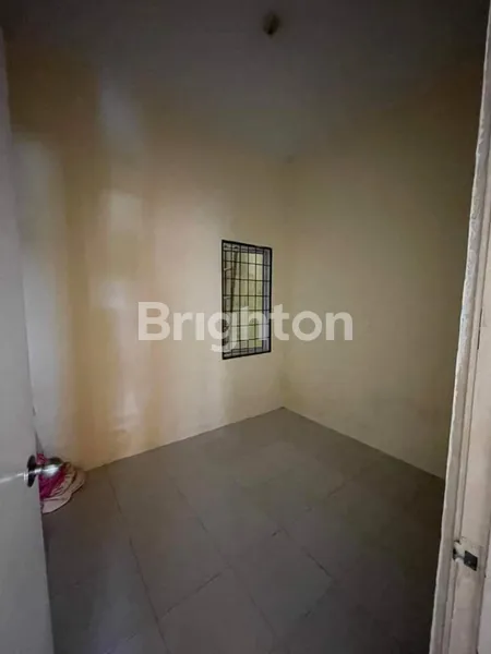 image RUMAH STANDART SIAP HUNI DI TIBAN POINT (3)