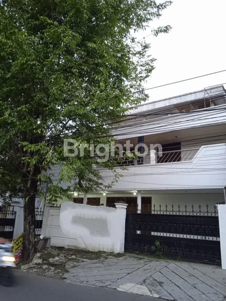 image RUAMH 3 LANTAI SIAP HUNI NOL JALAN RAYA DUKUH KUPANG !! (1)