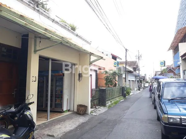 image RUMAH DI TENGAH KOTA YOGYAKARTA (1)