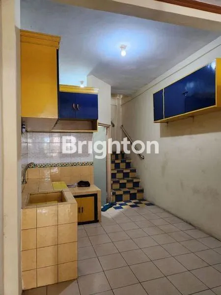 image RUMAH TANJUNG DUREN ALPUKAT 2 TINGKAT JALAN 2 MOBIL MURAH  3M X 15M SHM JAKBAR (3)