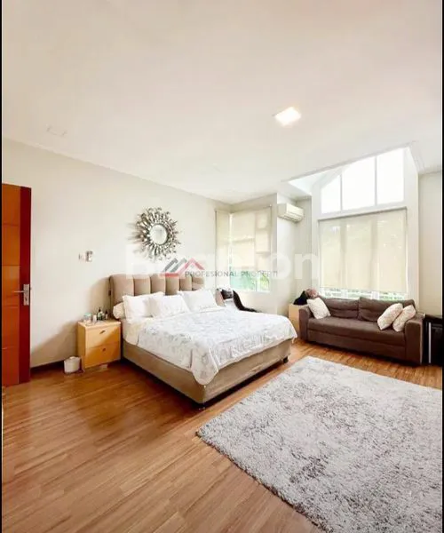 image RUMAH CANTIK 2 LANTAI TOWN HOUSE DUREN TIGA JAKARTA SELATAN (3)