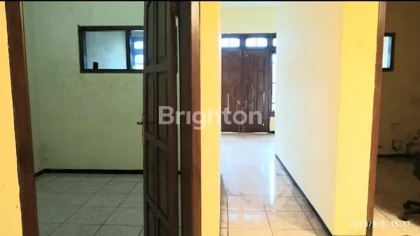 image RUKO 2LANTAI SEWA JUAL NOL JALAN RAYA KARANGPLOSO (5)