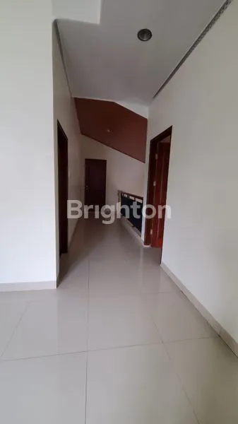 image RUMAH CANTIK KOMPLEK WARTAWAN (5)