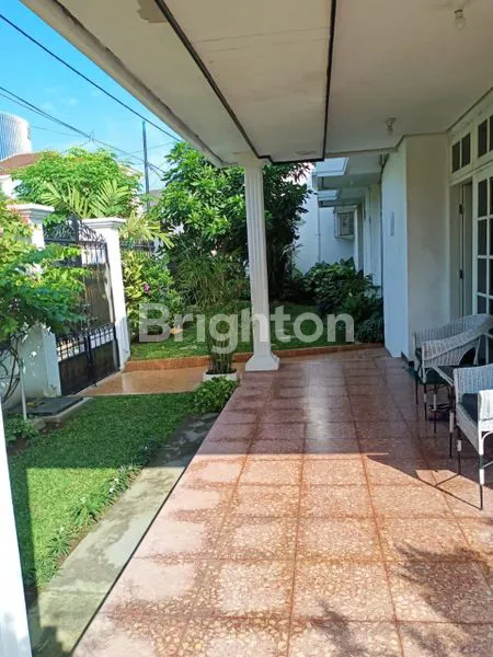 image RUMAH SIAP HUNI DAN TERAWAT DI MANYAR KERTOADI SURABAYA DEKAT MALL (3)