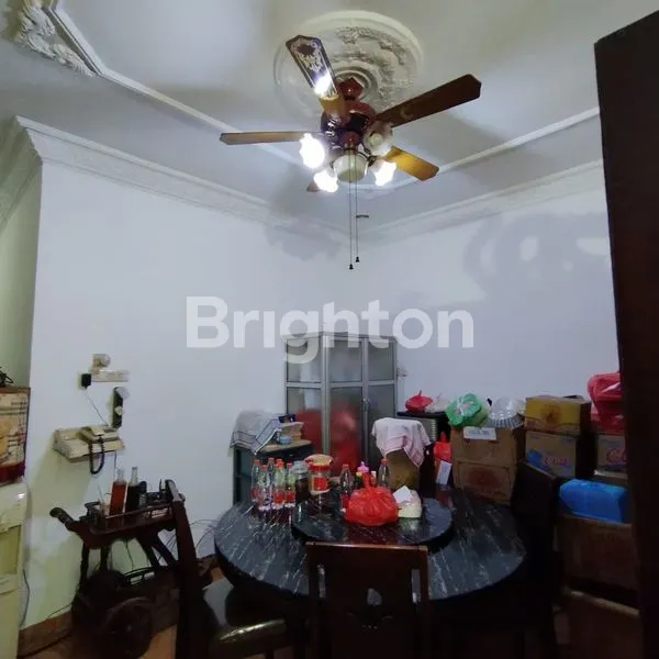 image RUMAH 2 LT DI JL RAYA NGINDEN INTAN BARAT SURABAYA  (3)