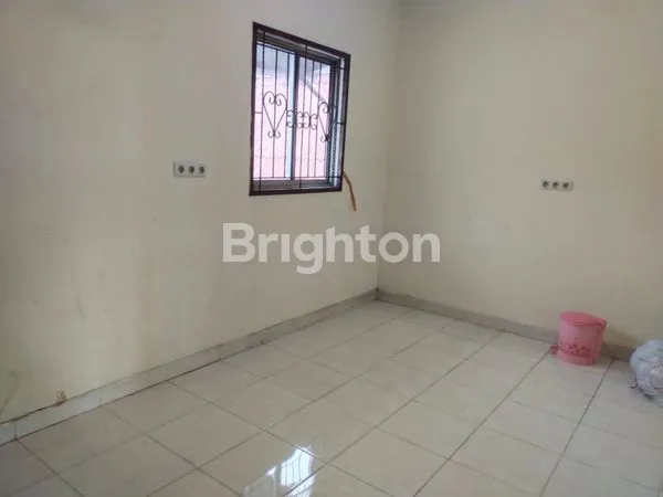 image RUKO 3 LANTAI JELAMBAR SIAP HUNI (8)