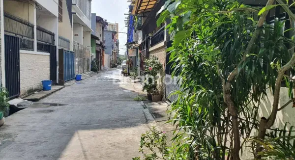 image RUMAH DI PADEMANGAN TIMUR 2,5 LANTAI JAKARTA UTARA (3)