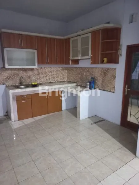 image RUMAH CLUSTER SIAP HUNI POSISI HOOK (7)