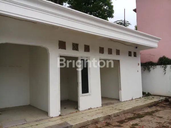 image RUMAH MODERN CANTIK, HALAMAN LUAS. TAMAN KENARI NUSANTARA, CLUSTER MATARAM. CIBUBUR (5)