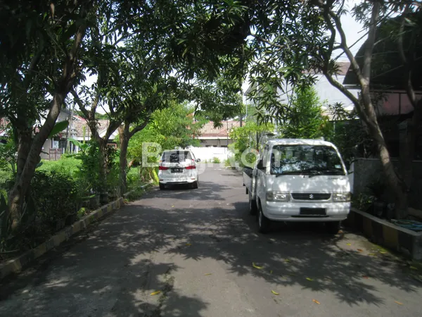 image JUAL RUMAH DEPAN TAMAN DI BABATAN MUKTI, WIYUNG, SURABAYA (3)