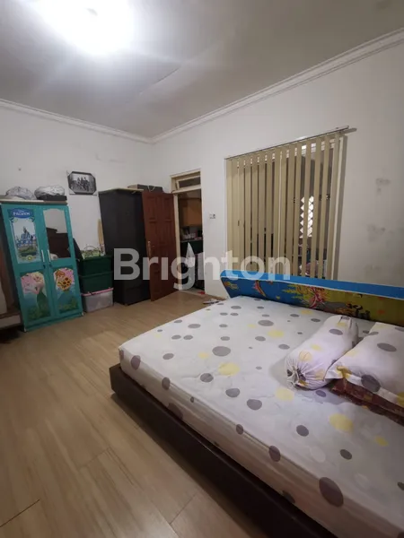 image JUAL RUMAH DEPAN TAMAN DI BABATAN MUKTI, WIYUNG, SURABAYA (5)