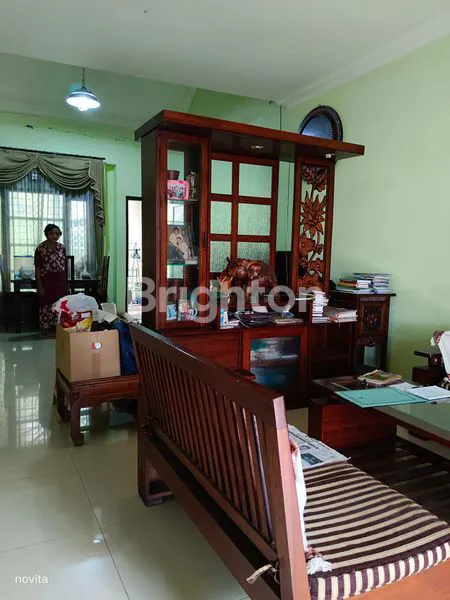 image DIJUAL CEPAT, RUMAH 2 LANTAI DI PALAZO PARK SIDOARJO (1)