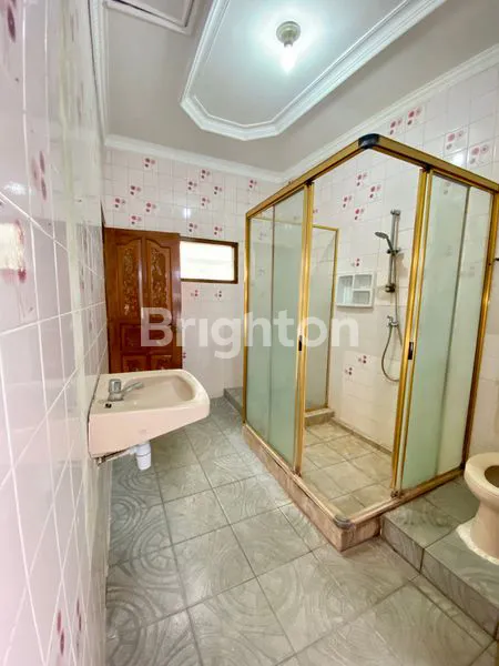 image RUMAH MEWAH KAWASAN TEBET HANYA 5 MENIT KE KOTA KASABLANKA (7)