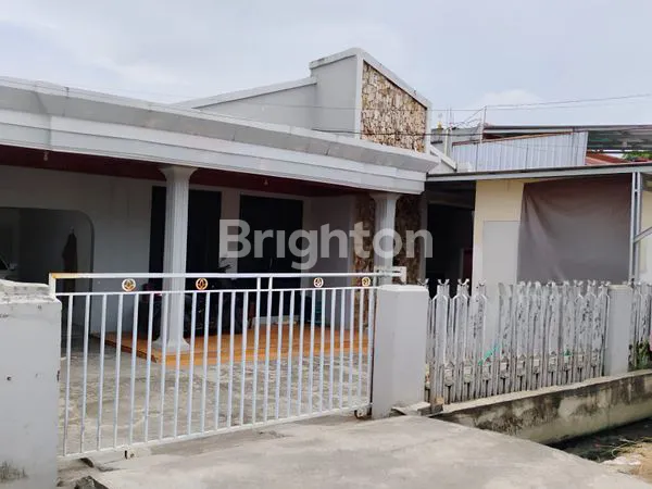 Gambar Property RUMAH CANTIK DIJUAL DI JALAN ABDUL AZIS SAMAD PELITA KECAMATAN SAMARINDA UTARA
