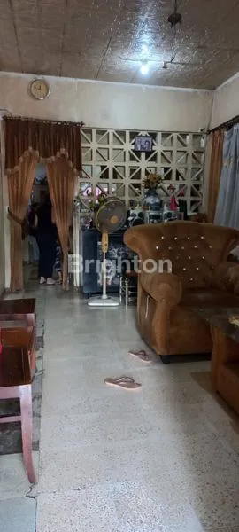 image RUMAH DI TOMANG MANDALA TENGAH (2)