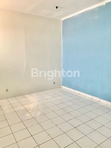 image RUKO 3 LANTAI SIAP PAKAI DI SEMARANG TENGAH (6)