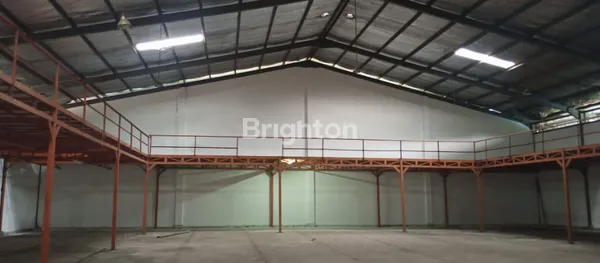 TANAH, BANGUNAN GEDUNG DAN SARANA PELENGKAP (GUDANG)