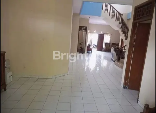 image RUMAH LUAS 2 LANTAI DI BINTARO SECTOR 9 (3)