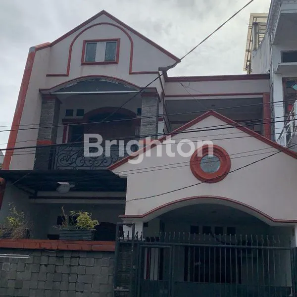 image RUMAH 2 LANTAI SIAP HUNI (1)