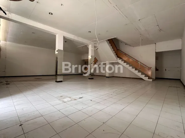 image RUKO DI JALAN RAYA UTAMA PALING STRATEGIS DI SOLO BARU (2)