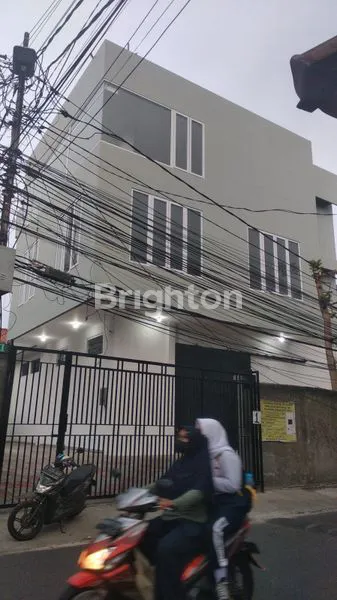 GEDUNG 3 LANTAI PREMIUM DI CASABLANCA DEKAT MALL KOKAS