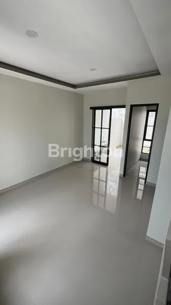 image RUMAH BARU SCANDIV STYLE DI MEDOKAN TAMBAK SURABAYA (5)