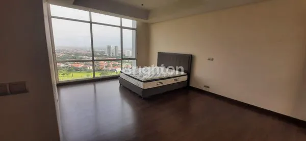 ADHIWANGSA LAND MARK SURABAYA