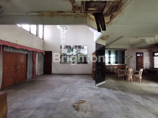 image RUMAH COCOK UNTUK TINGGAL/USAHA DI DURI KEPA, BANGUNAN 2 LANTAI, KONDISI APA ADANYA (3)