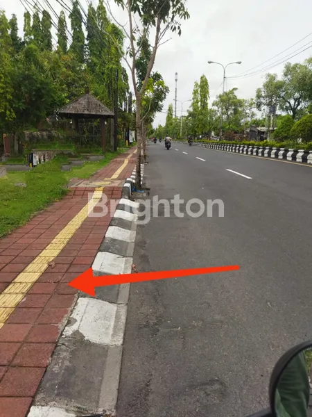 image DIKONTRAKKAN MIN 3 TAHUN TANAH 1125M2 UNTUK GUDANG PINGGIR JALAN BYPASS NGURAH RAI (2)