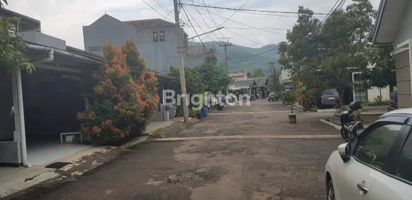 image RUMAH SIAP HUNI DI MATAHARI REGENCY BALEENDAH (6)