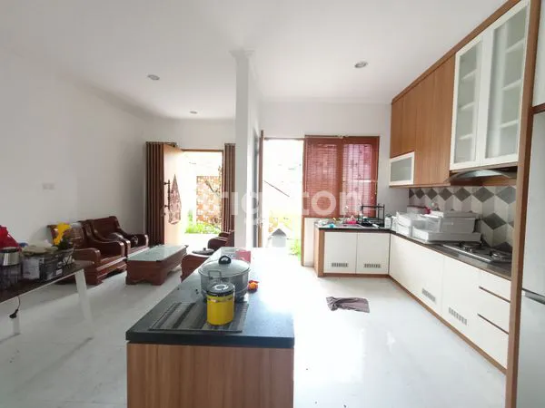 image RUMAH DI GDC DEPOK JAWA BARAT (3)