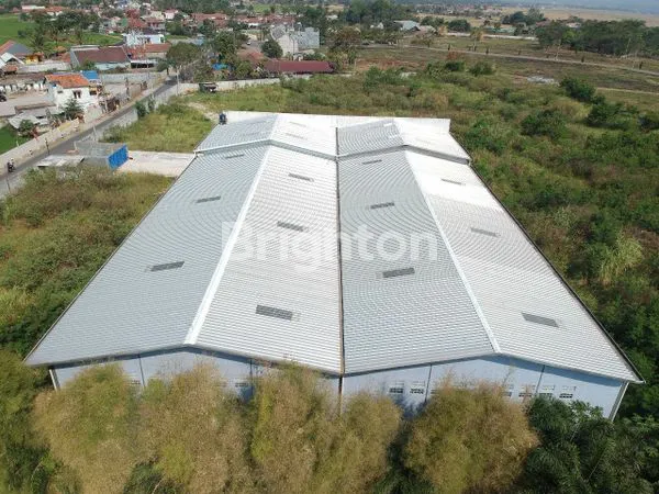 image GUDANG BARU BAGUS SIAP PAKAI DI JALAN RAYA SAPAN KABUPATEN BANDUNG (3)