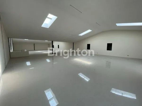 image GUDANG BARU BAGUS SIAP PAKAI DI JALAN RAYA SAPAN KABUPATEN BANDUNG (7)