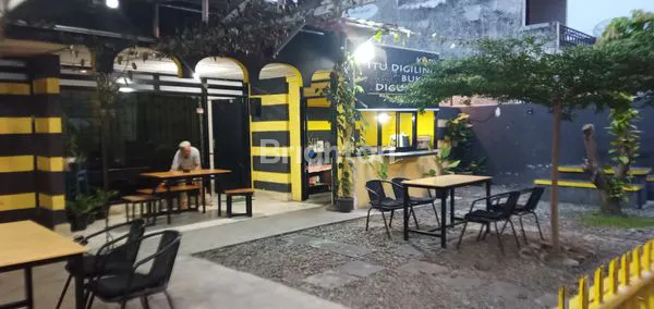 image RUMAH VILLA  (1)