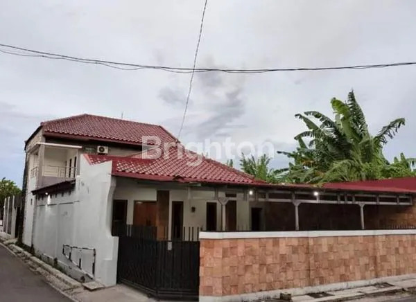 image RUMAH DEKAT EXIT TOL KEBAK KRAMAT (1)