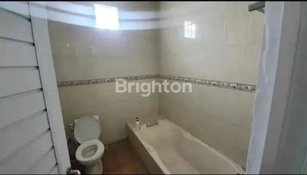 image RUMAH DEKAT EXIT TOL KEBAK KRAMAT (4)