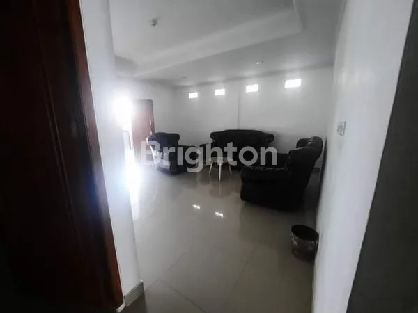 image RUMAH DEKAT EXIT TOL KEBAK KRAMAT (7)