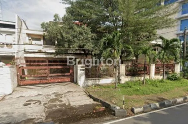 image RUMAH 2 LANTAI KOMERSIL AREA RAYA DHARMAHUSADA INDAH TIMUR SEBELAH GALAXY MALL COCOK UNTUK USAHA (1)