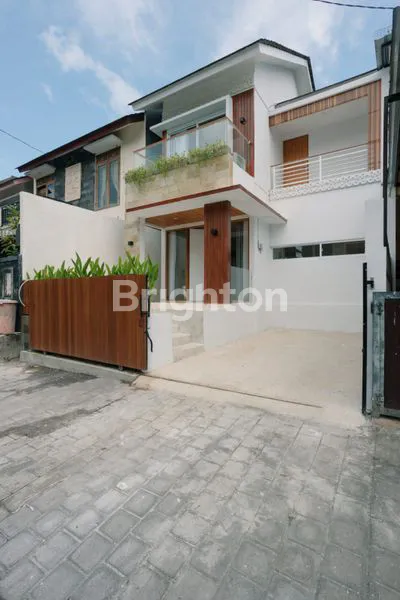 image VILLA DISEWAKAN LOKASI STRATEGIS NYAMAN (2)