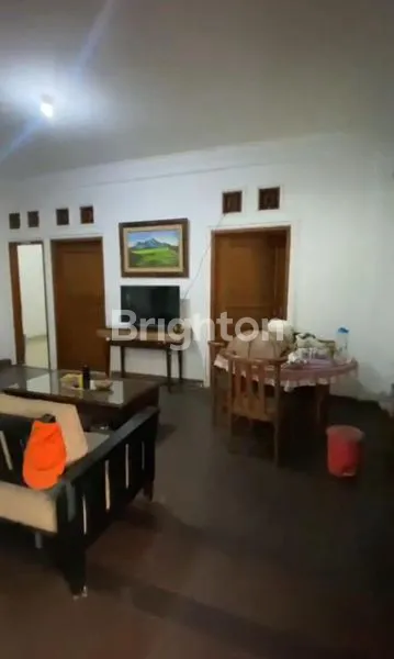 image RUMAH MEWAH CANTIK NYAMAN ASRI SIAP HUNI (5)