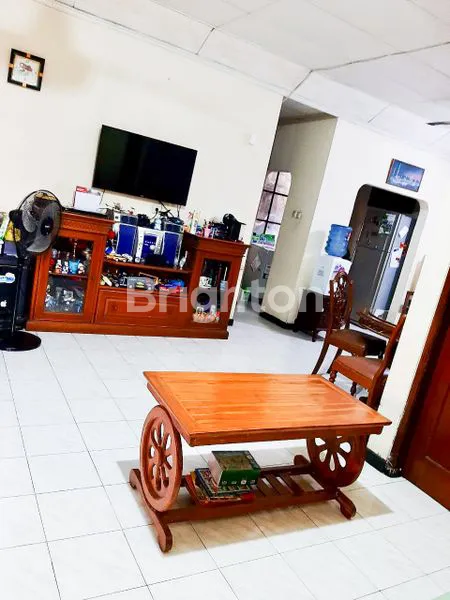 image RUMAH MURAH DAERAH PONDOK INDAH JAKARTA SELATAN, 5 MENIT KE PIM 1,2,3 (7)