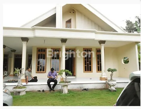 RUMAH DI PURWOHARJO AMPEL GADING MALANG