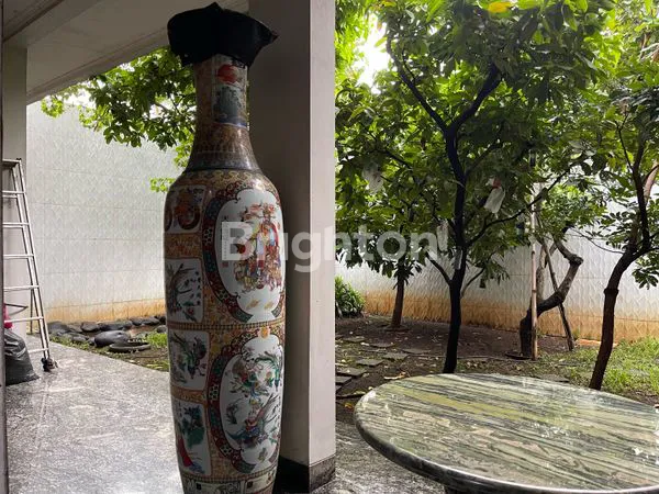 image RUMAH MEWAH SEMI FURNISH DI HARAPAN INDAH BEKASI (3)